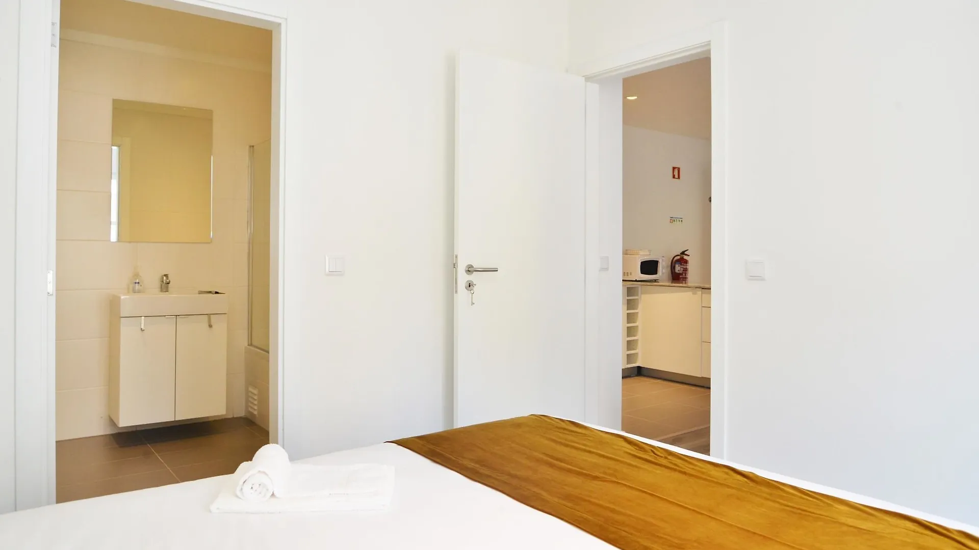 Mobilux Apartments Lisbon Portugal
